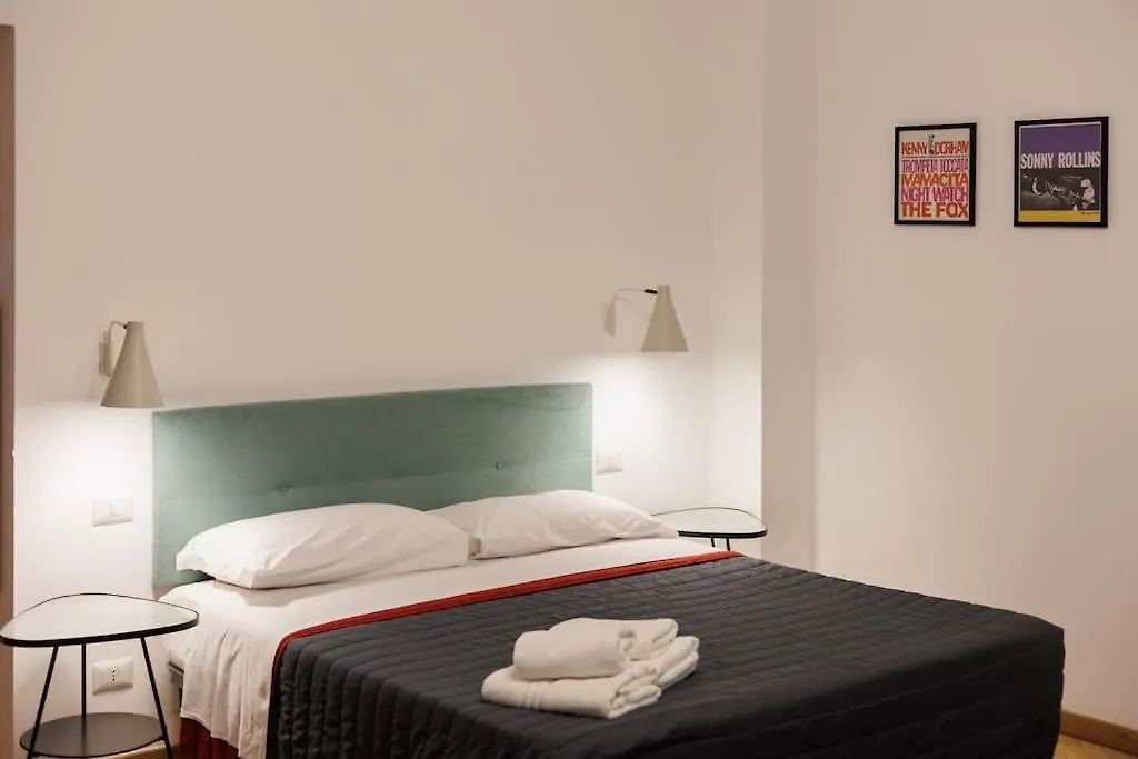 Dante Studio Apartment Super Central Next Metro By HouseinNeapol Neapol